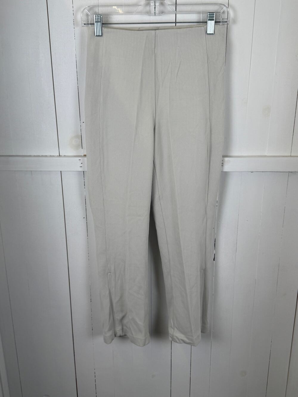 Lululemon White Sweatpants Size 6 Excellent Condition